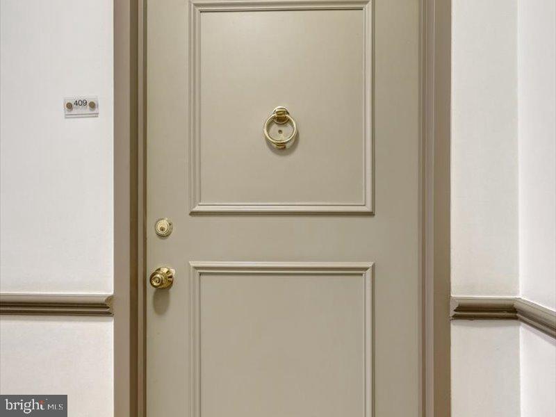 4101 Cathedral Avenue Northwest, Unit 409 Washington, DC 20016 - Photo 5 of 21