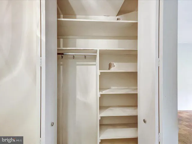 $150,000 | 4101 Cathedral Avenue Northwest, Unit 409, Washington, DC 20016