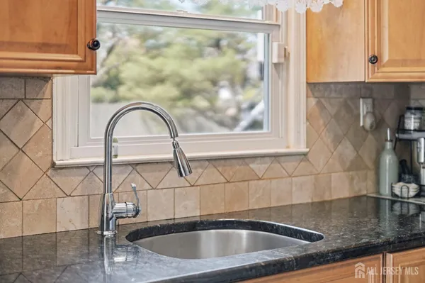 $749,000 | 12 Boxwood Road, Piscataway, NJ 08854