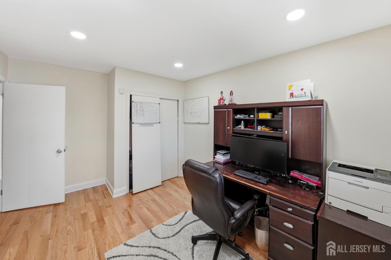 12 Boxwood Road Piscataway, NJ 08854 - Photo 41 of 66