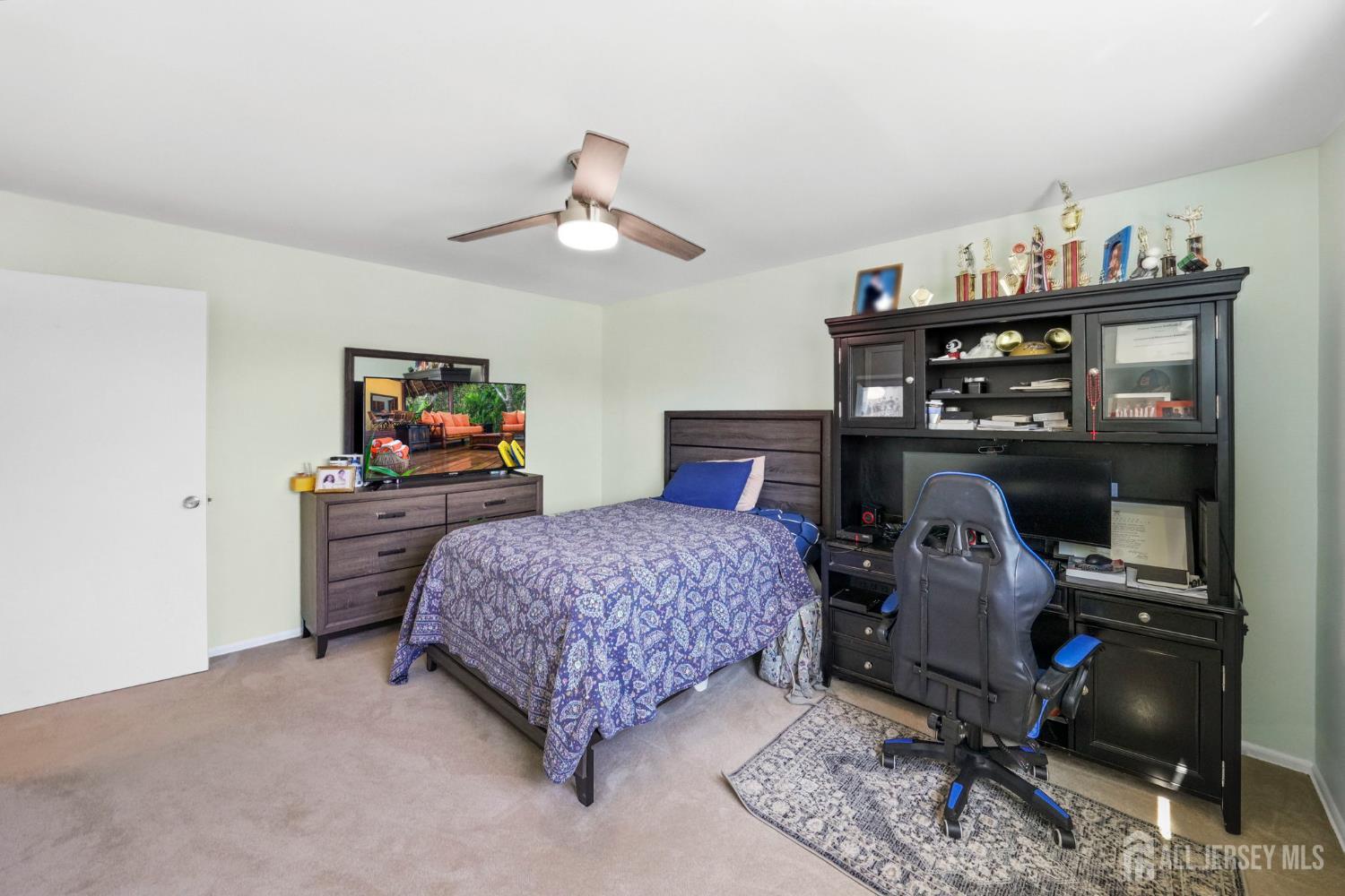 12 Boxwood Road Piscataway, NJ 08854 - Photo 45 of 66