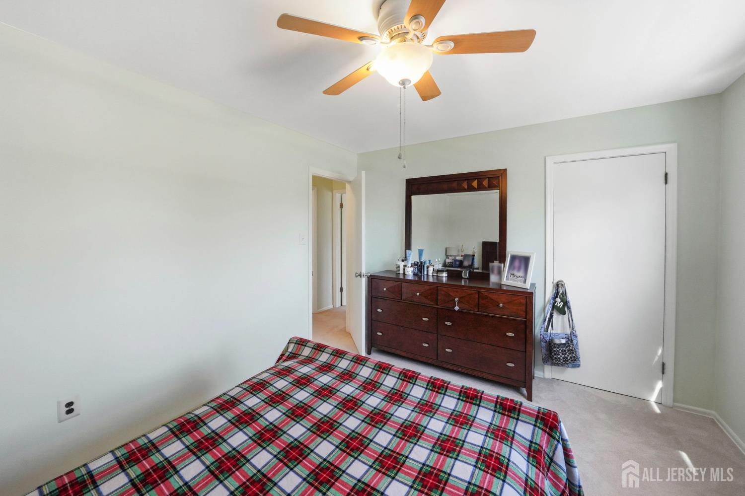 12 Boxwood Road Piscataway, NJ 08854 - Photo 49 of 66