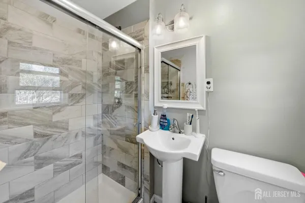 $749,000 | 12 Boxwood Road, Piscataway, NJ 08854