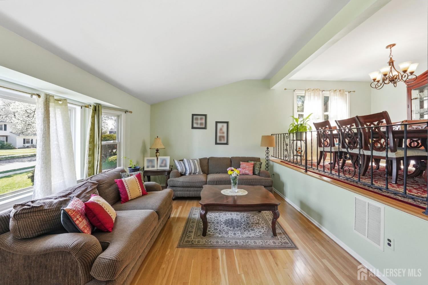 12 Boxwood Road Piscataway, NJ 08854 - Photo 7 of 66