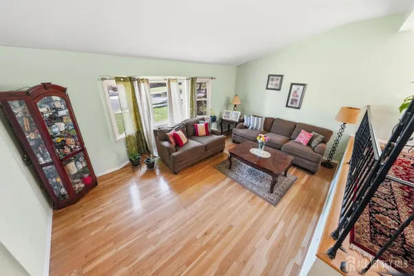 $749,000 | 12 Boxwood Road, Piscataway, NJ 08854