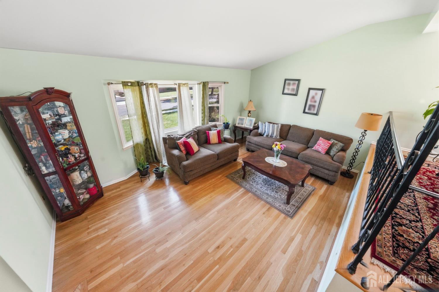 12 Boxwood Road Piscataway, NJ 08854 - Photo 10 of 66