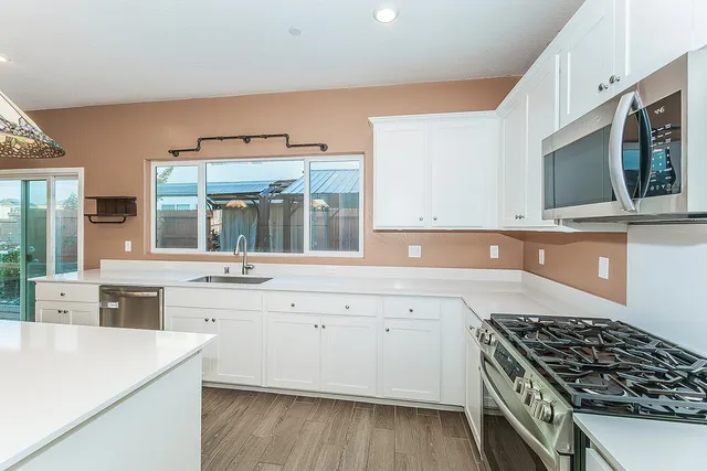 $549,000 | 3301 La Mirada, Clovis, CA 93619