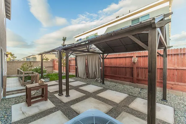 $519,500 | 3301 La Mirada, Clovis, CA 93619