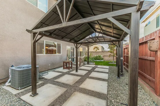 $549,000 | 3301 La Mirada, Clovis, CA 93619