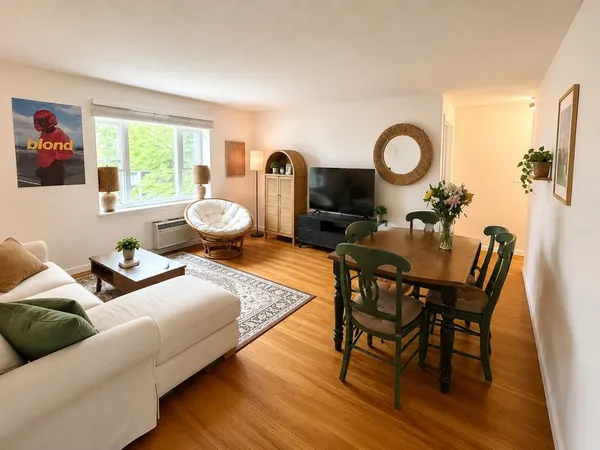 $2,995 | 57 Colborne Road, Unit 3, Boston, MA 02135