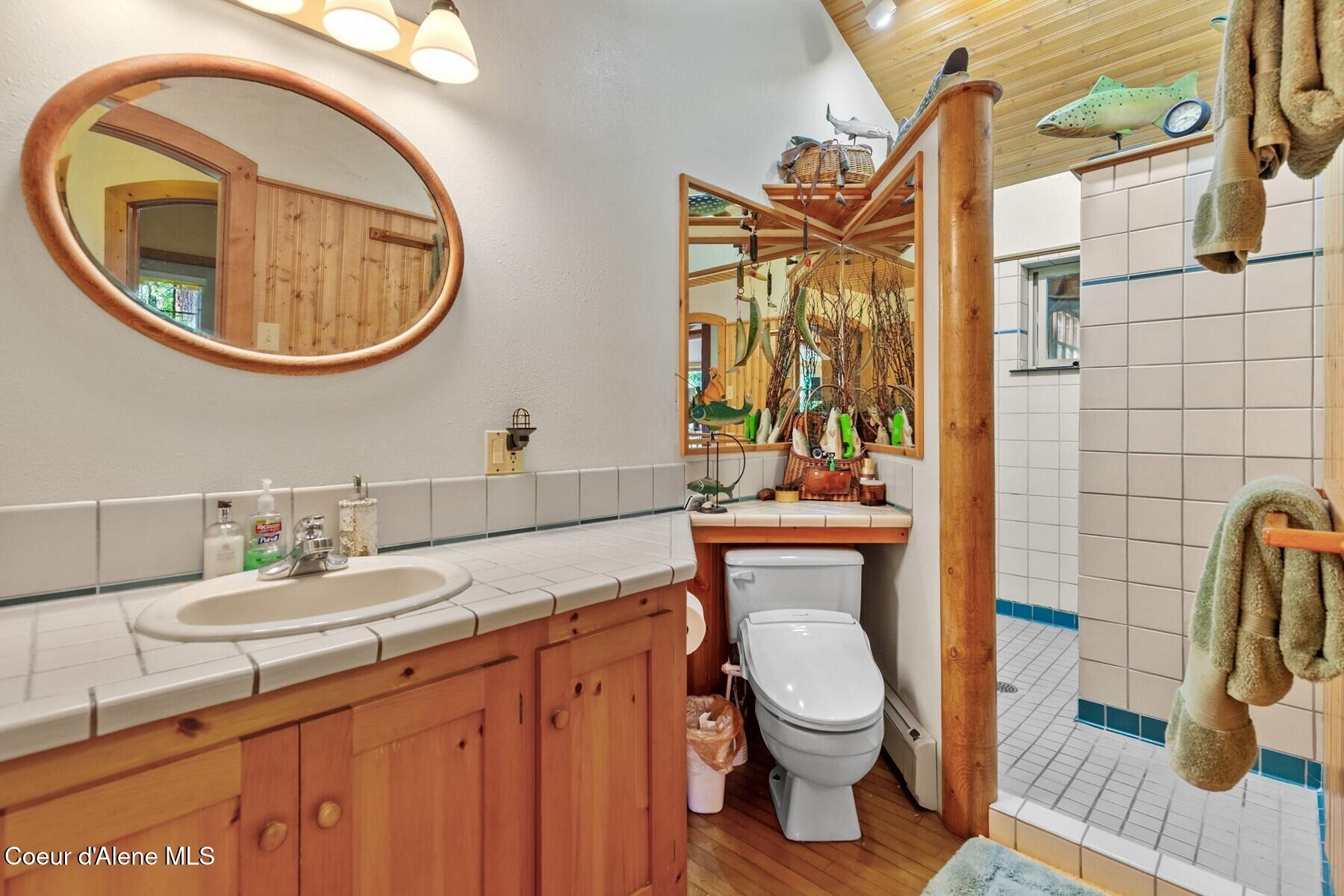 8562 South Gozzer Road Harrison, ID 83833 - Photo 18 of 40 Master Bathroom Suite