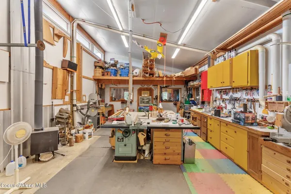 $5,999,900 | 8562 South Gozzer Road, Harrison, ID 83833