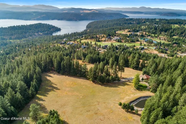 $5,999,900 | 8562 South Gozzer Road, Harrison, ID 83833