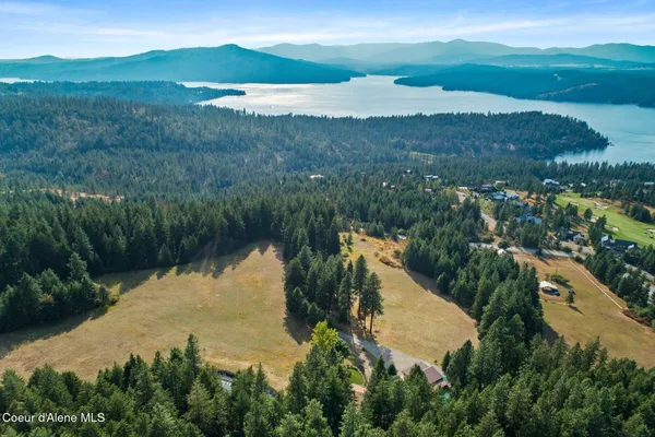 $5,999,900 | 8562 South Gozzer Road, Harrison, ID 83833