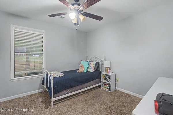 $385,000 | 2601 Birch Island Drive, Nesbit, MS 38651