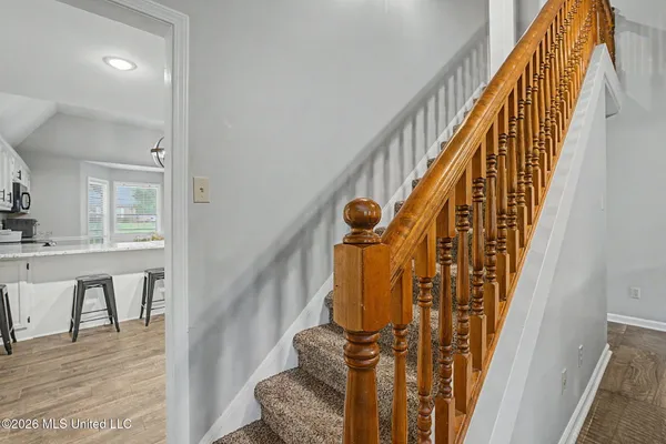 $385,000 | 2601 Birch Island Drive, Nesbit, MS 38651