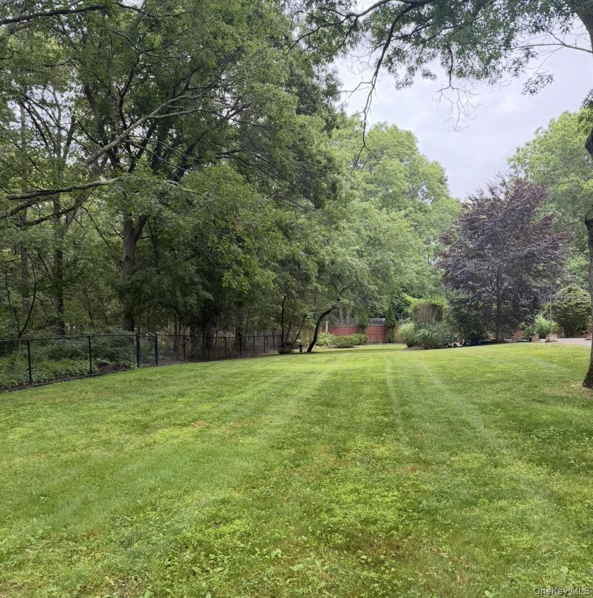 9 Pleasant View Road Ridge, NY 11961 - Photo 3 of 9