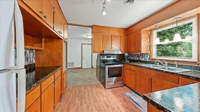 $290,000 | 727 Garfield Avenue, Viroqua, WI 54665