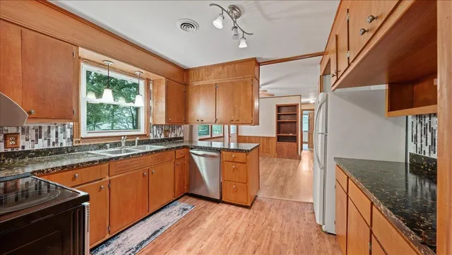 $290,000 | 727 Garfield Avenue, Viroqua, WI 54665