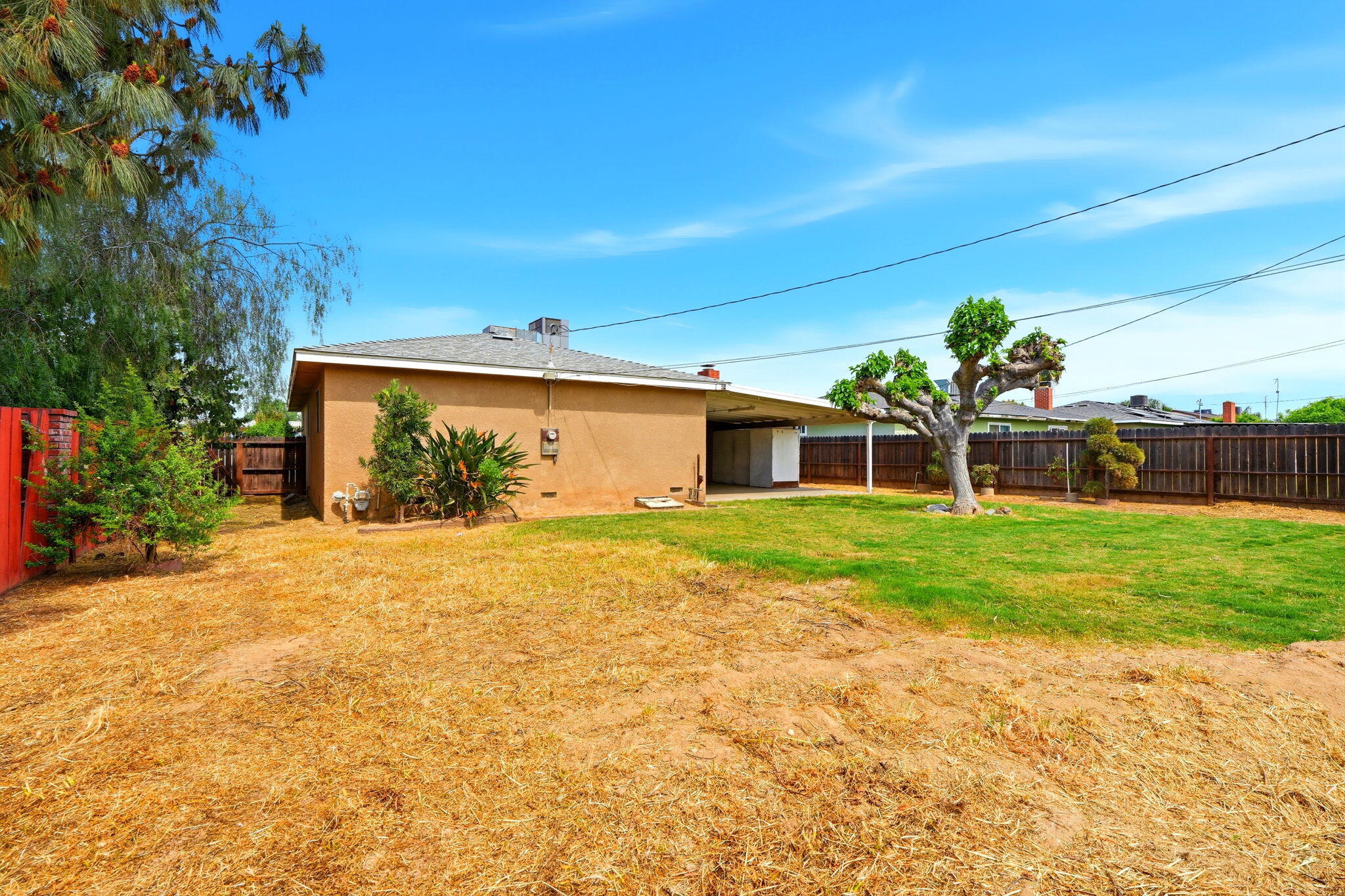 1123 East Washington Avenue Reedley, CA 93654 - Photo 46 of 54 47-1123_E_Washington_Ave_045