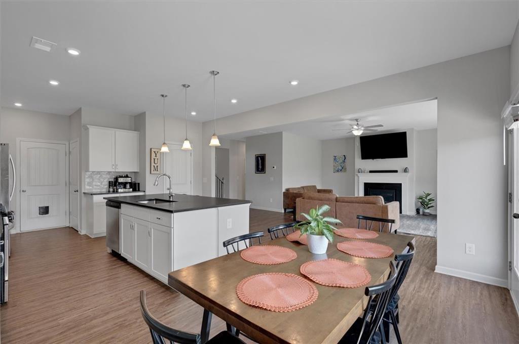 34 Rock Foot Way Cartersville, GA 30120 - Photo 11 of 35