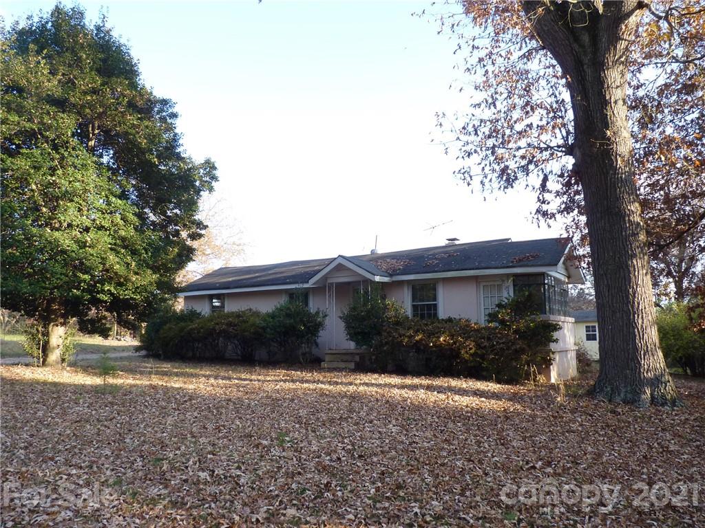 1209 Rhyne Road Charlotte, NC 28214 - Photo 2 of 28 Gallery Image 2