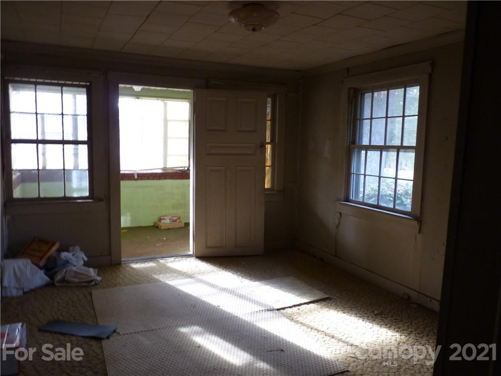 1209 Rhyne Road Charlotte, NC 28214 - Photo 16 of 28 Gallery Image 16