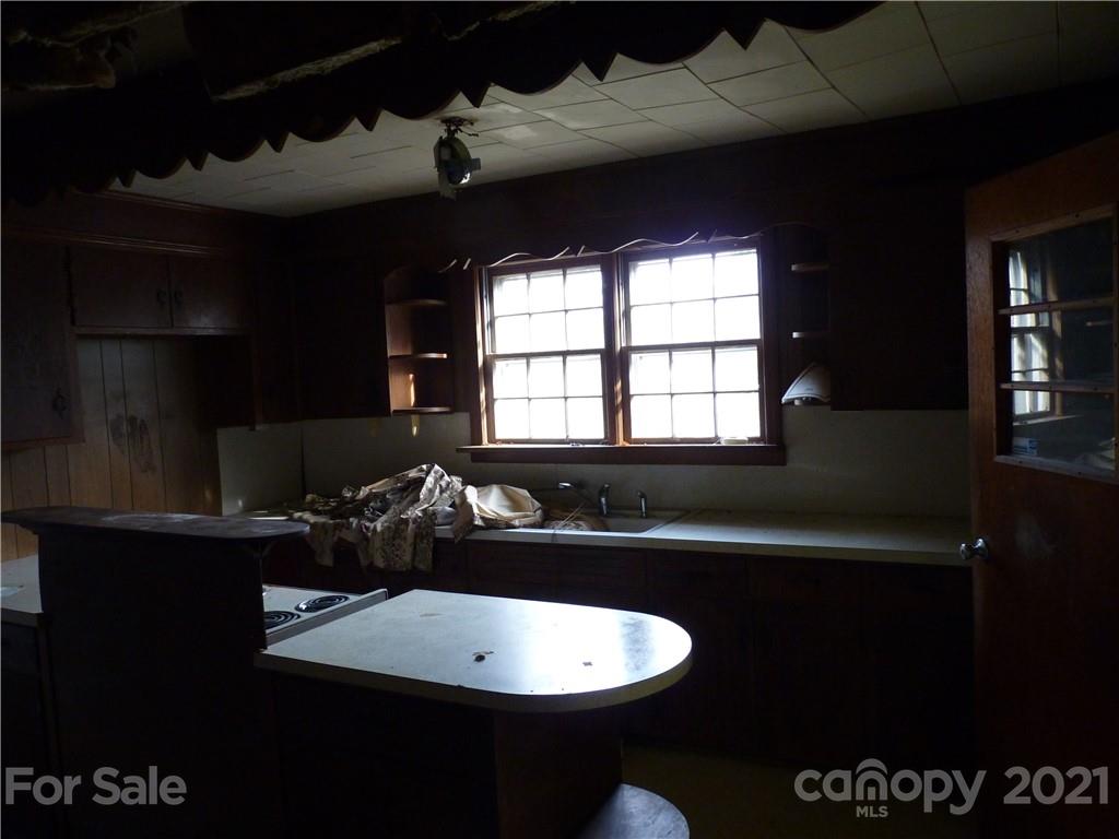 1209 Rhyne Road Charlotte, NC 28214 - Photo 19 of 28 Gallery Image 19