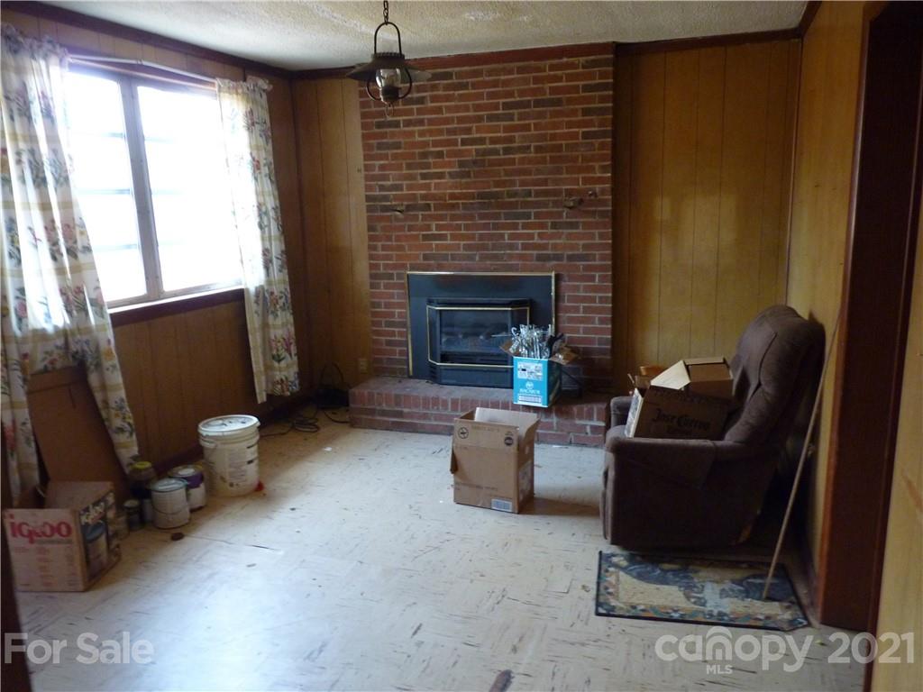 1209 Rhyne Road Charlotte, NC 28214 - Photo 10 of 28 Gallery Image 10