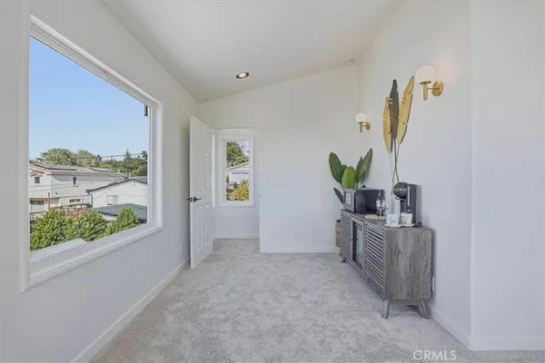 $2,350,000 | 410 Kings Avenue, Morro Bay, CA 93442