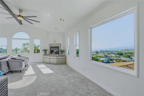 $2,350,000 | 410 Kings Avenue, Morro Bay, CA 93442