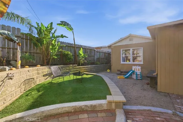 $2,350,000 | 410 Kings Avenue, Morro Bay, CA 93442