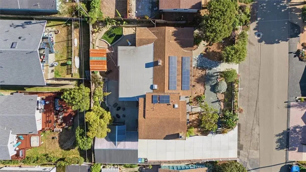 $2,350,000 | 410 Kings Avenue, Morro Bay, CA 93442