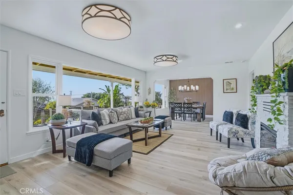 $2,350,000 | 410 Kings Avenue, Morro Bay, CA 93442