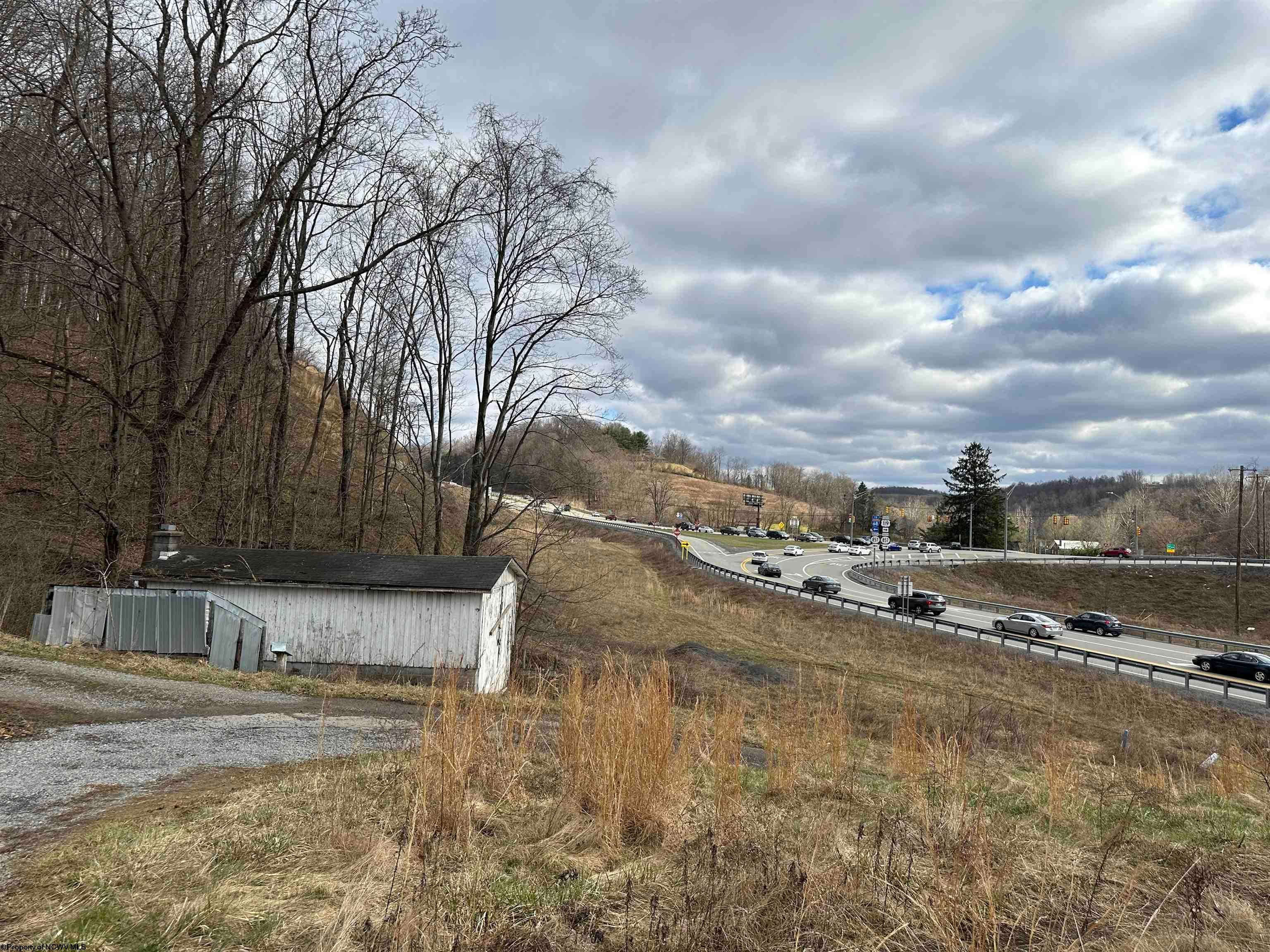 40 Point Marion Road Morgantown, WV 26508 - Photo 9 of 17 Gallery Image 9