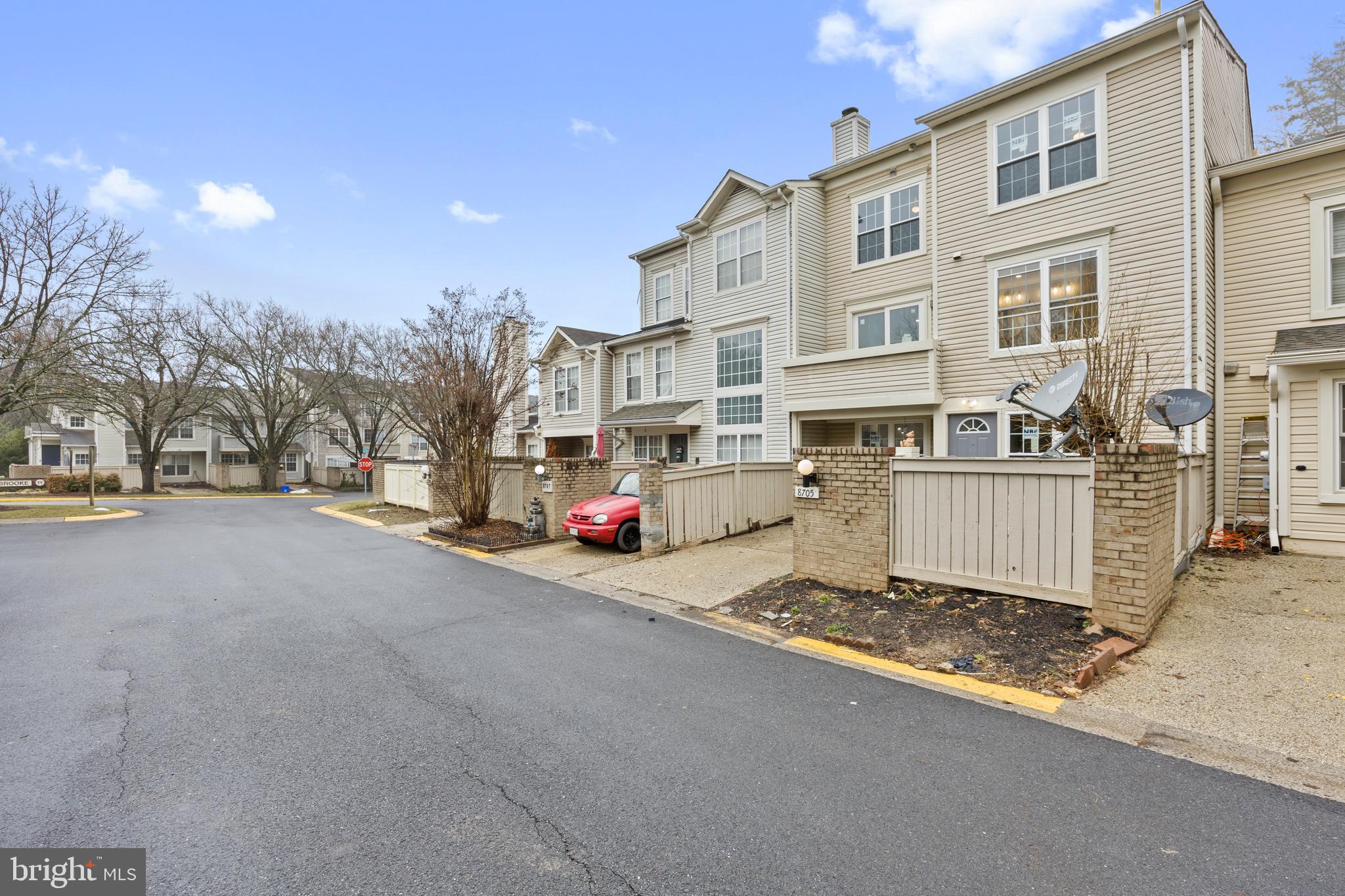 8705 Ferrysburg Way Gaithersburg, MD 20886 - Photo 4 of 38 Front view