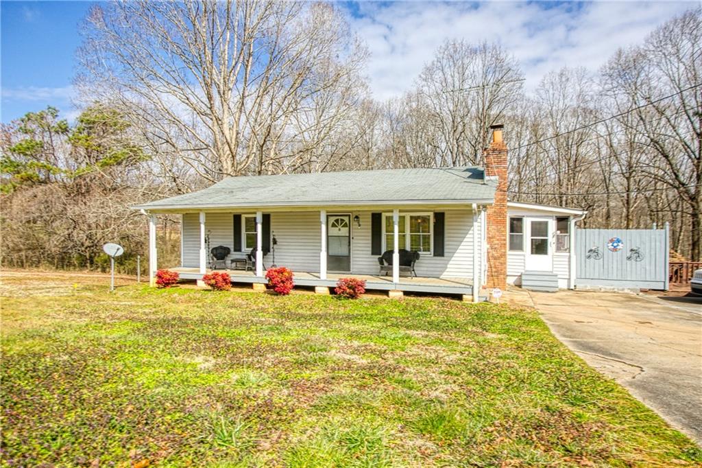1870 Epperson Road Canton, GA 30115 - Photo 1 of 1