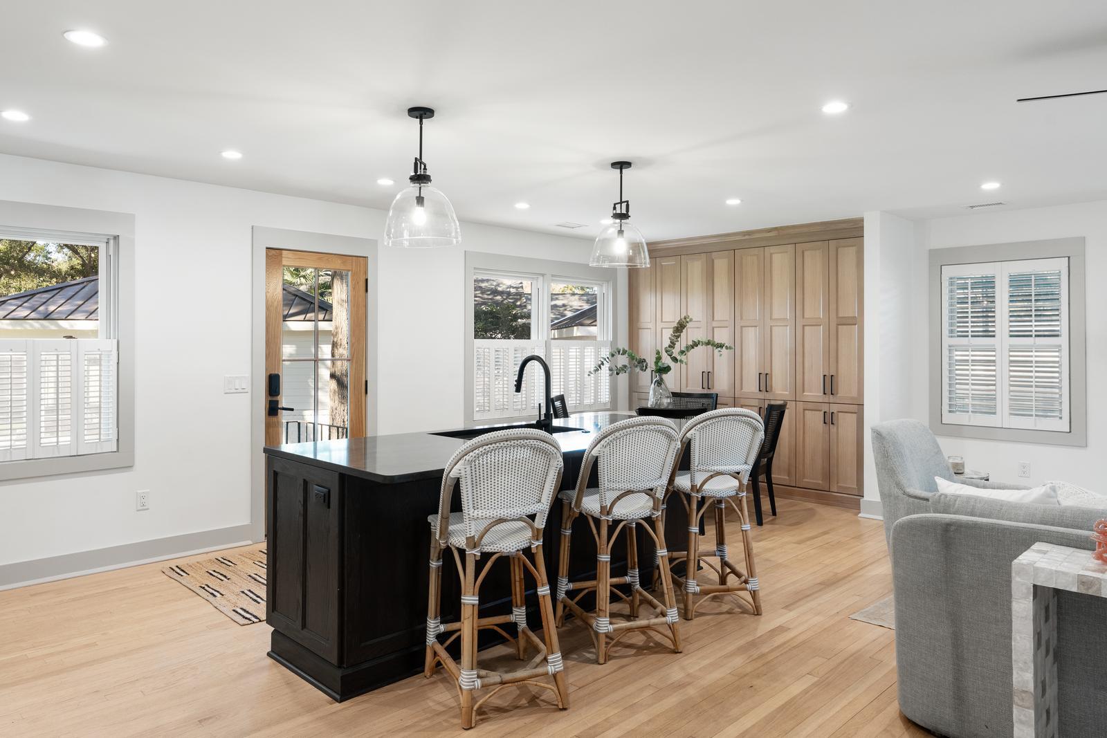 412 Palm Street Mount Pleasant, SC 29464 - Photo 12 of 57 17