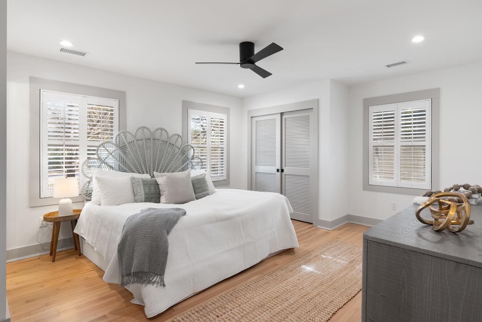 412 Palm Street Mount Pleasant, SC 29464 - Photo 31 of 57 40