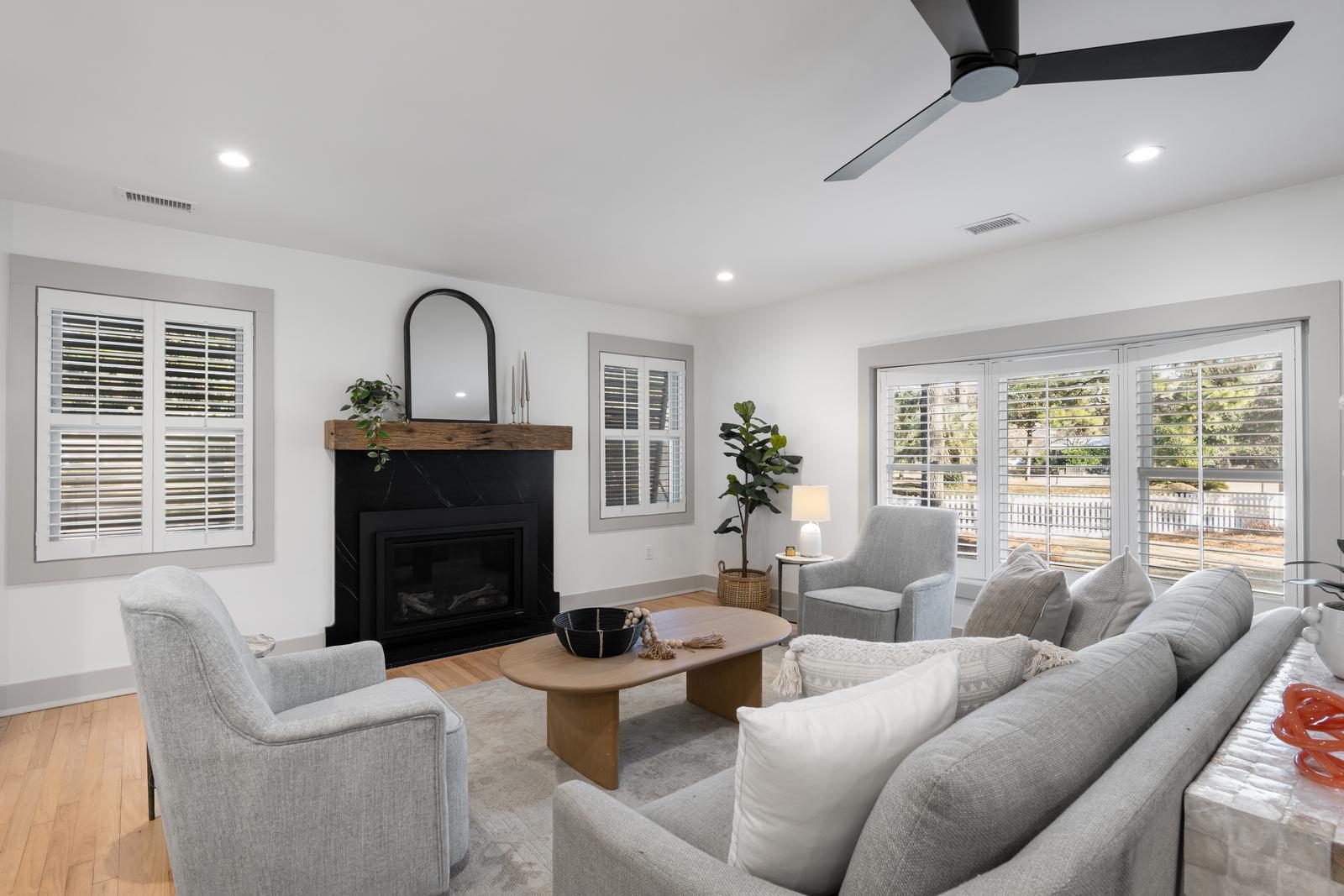 412 Palm Street Mount Pleasant, SC 29464 - Photo 9 of 57 14