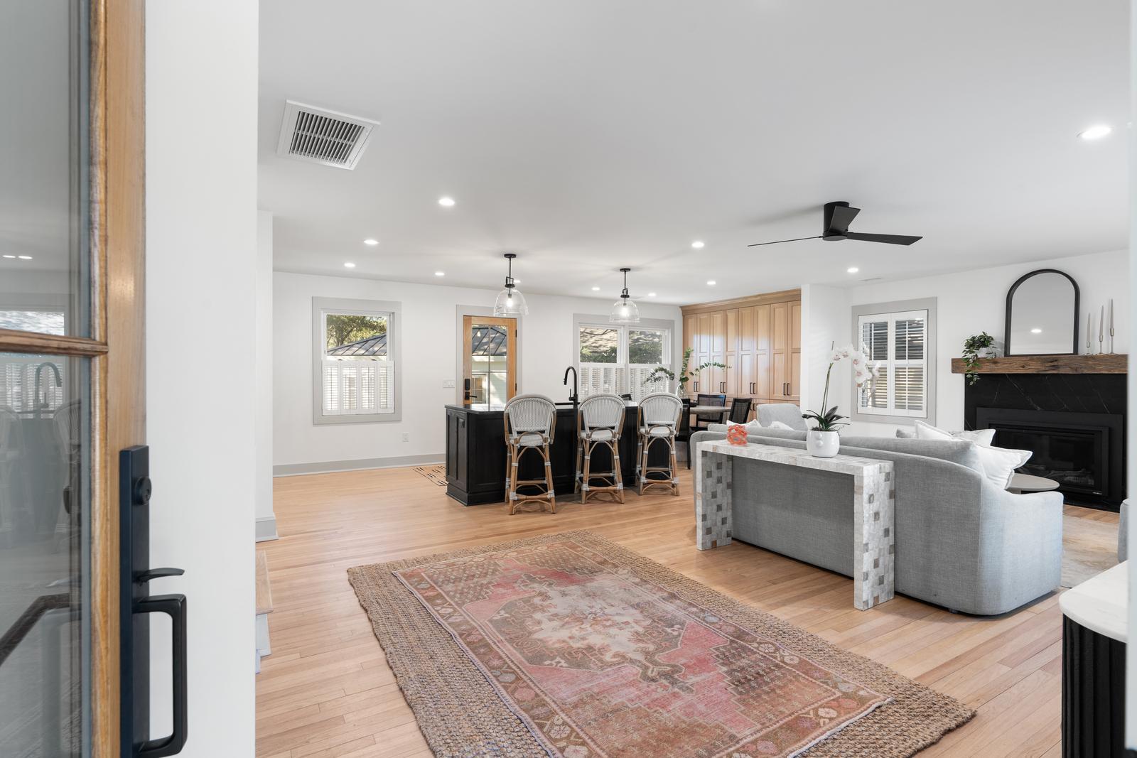 412 Palm Street Mount Pleasant, SC 29464 - Photo 10 of 57 15