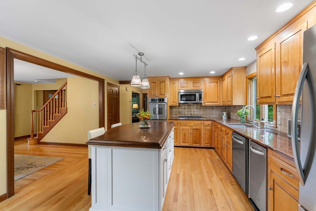 1857 Great Pond Road North Andover, MA 01845 - Photo 6 of 36 Gallery Image 6