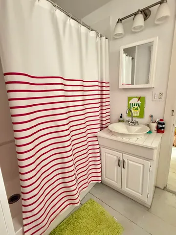 $395,000 | 7 Mountain Street, Vinalhaven, ME 04863