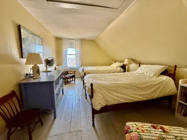 $395,000 | 7 Mountain Street, Vinalhaven, ME 04863