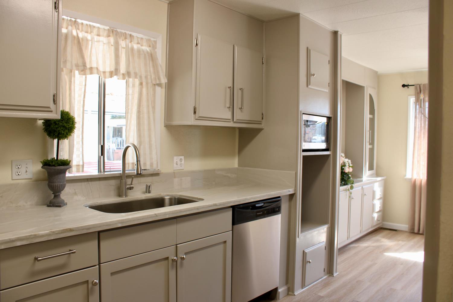 4837 Faith Home Road, Unit 47 Ceres, CA 95307 - Photo 13 of 35 Gallery Image 13