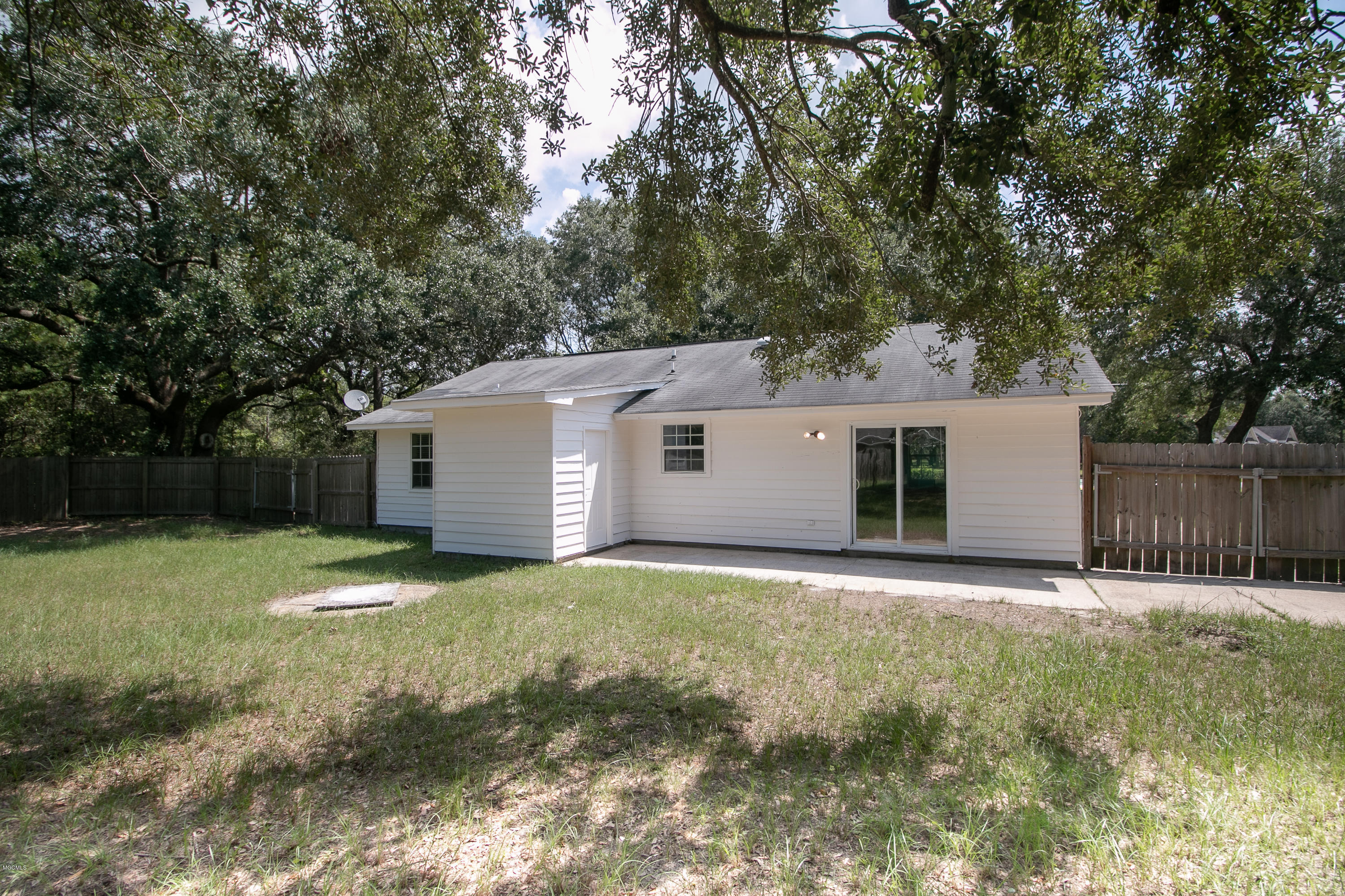 1505 Noble Road Ocean Springs, MS 39564 - Photo 14 of 29 C4237A5D-1100-46FD-98FD-1EC08CD050CE