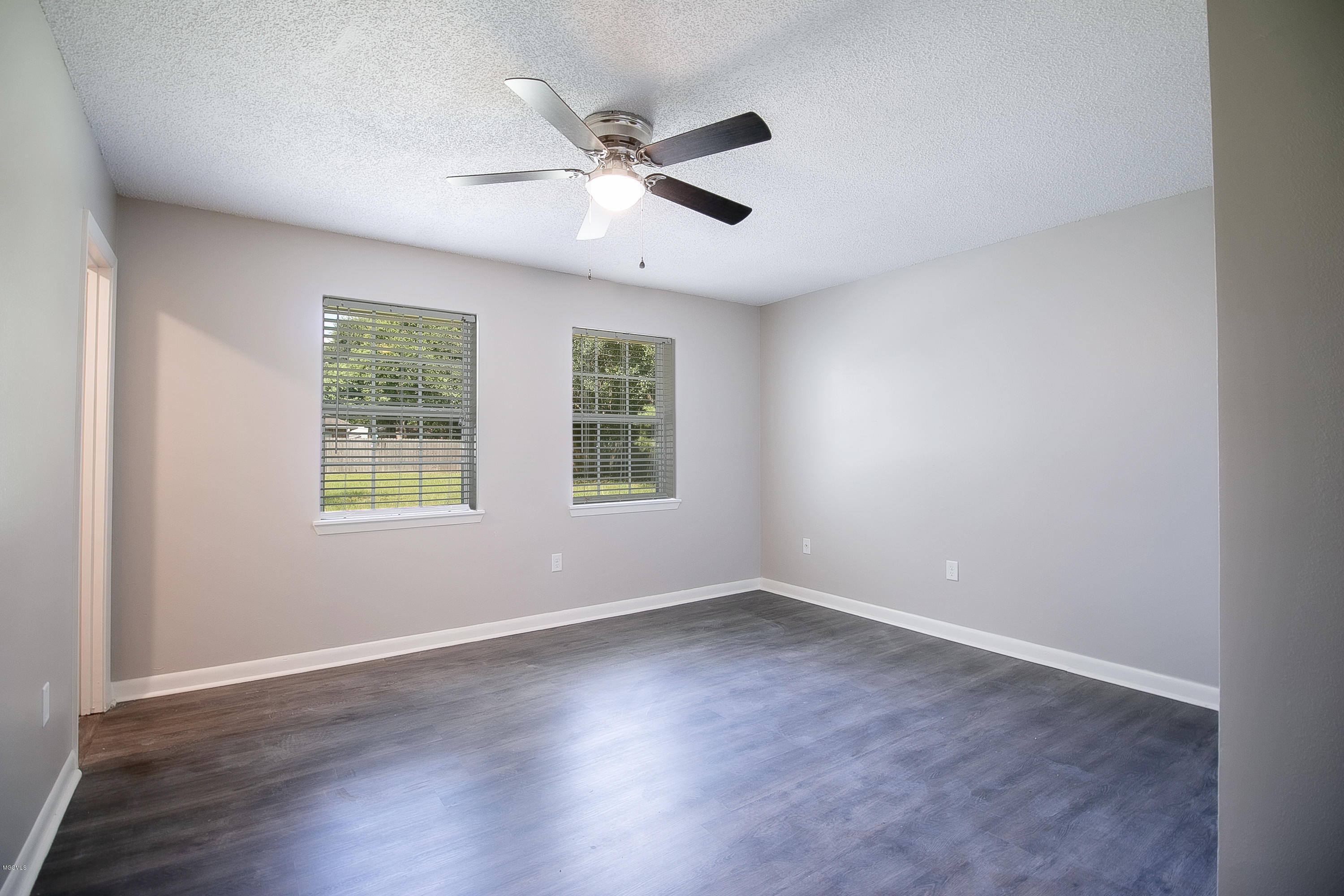 1505 Noble Road Ocean Springs, MS 39564 - Photo 10 of 29 E1FDF522-D7A8-4D3B-94C6-CA67DE2C1947