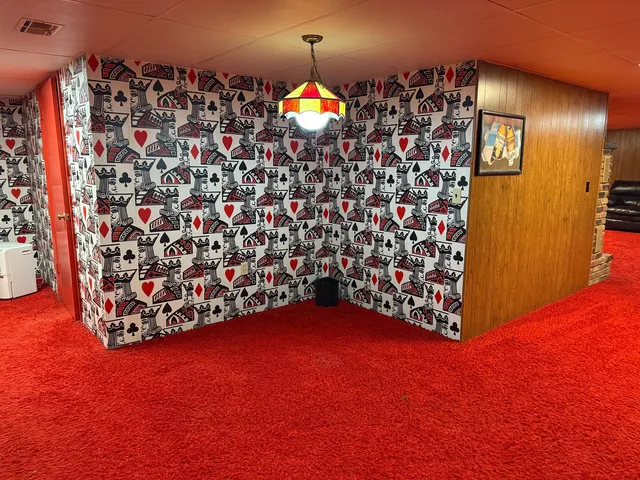 a room with lots of yellow lighting