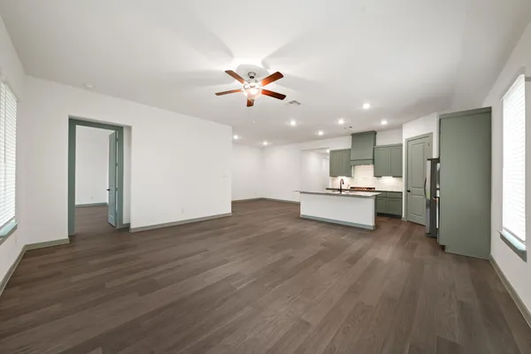 $3,000 | 3264 Woodrose Orchard Drive, Pearland, TX 77581