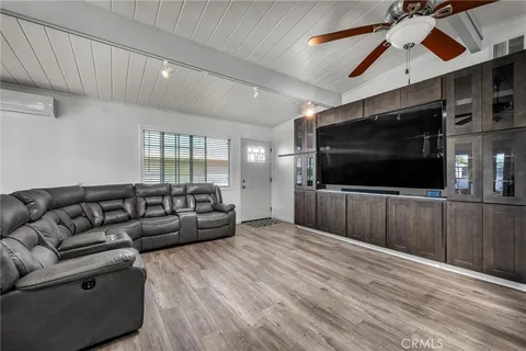 $1,250,000 | 23911 Fulmar Avenue, Torrance, CA 90501